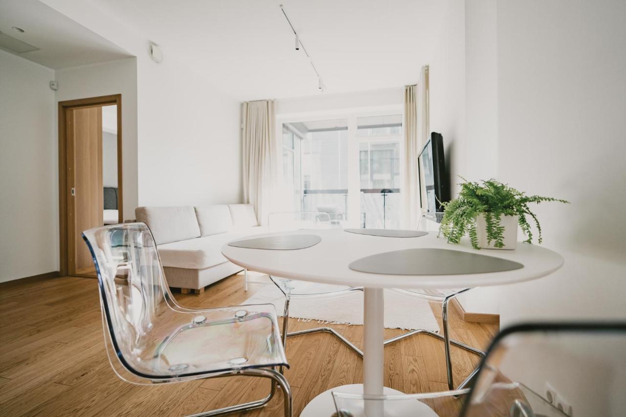 Oeoe Street Premium Apartment With Terrace Tartu Buitenkant foto