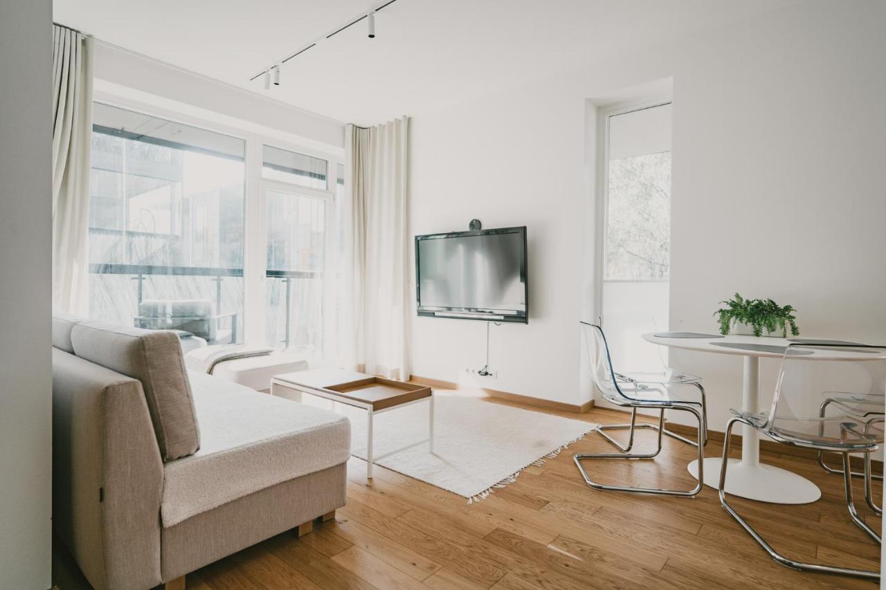 Oeoe Street Premium Apartment With Terrace Tartu Buitenkant foto
